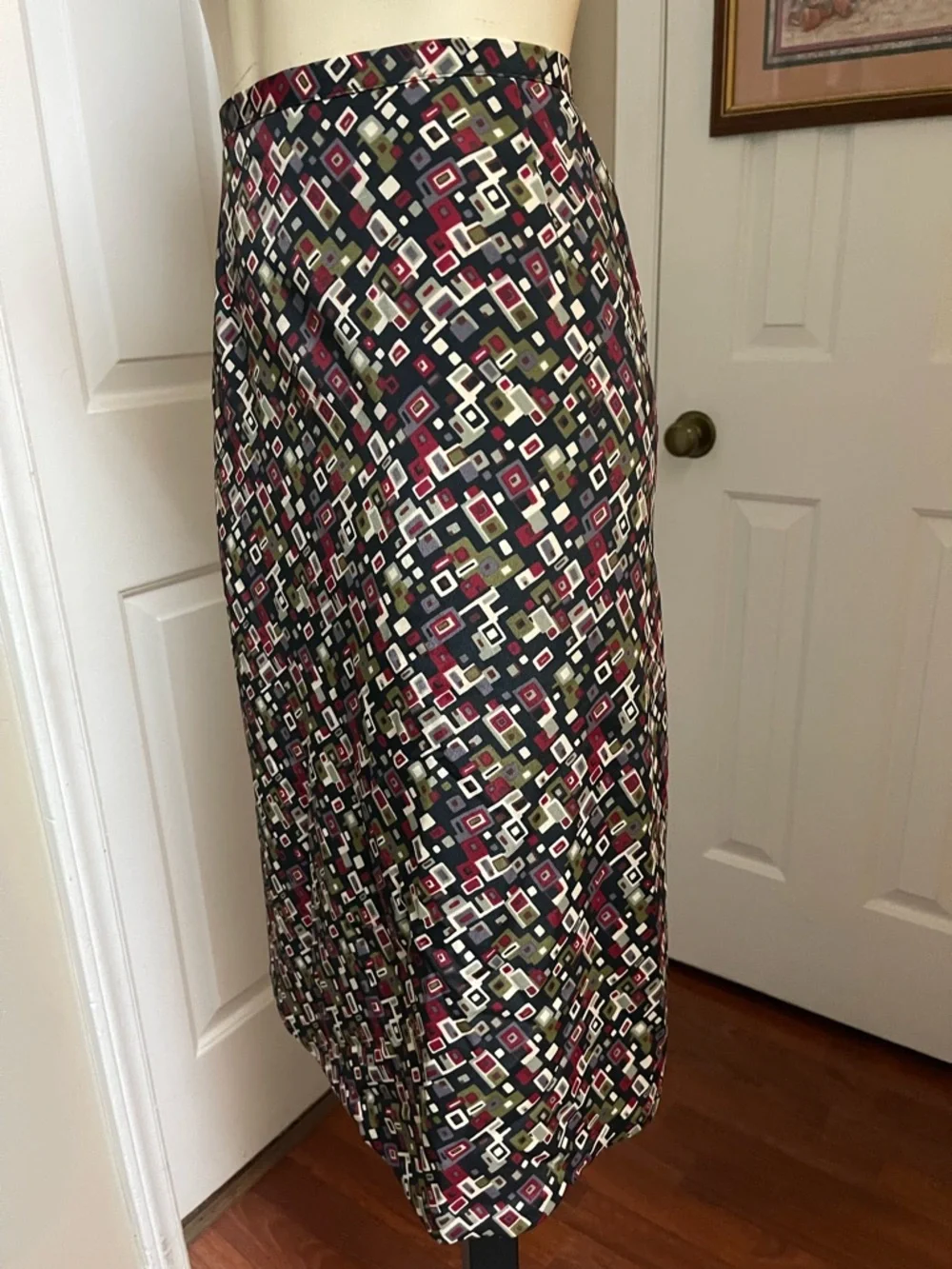 Sag Harbor Navy Geometric Midi Skirt with Pink and Olive Accents - Picture 3 of 6